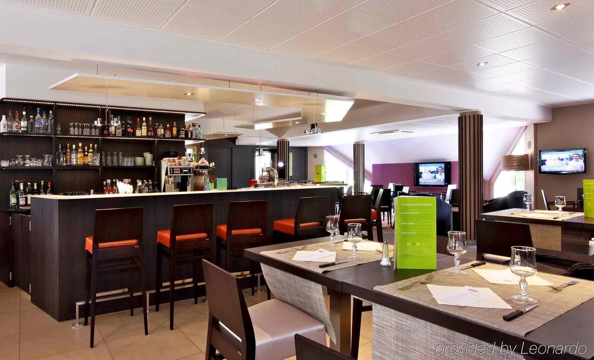 Mercure Hexagone Luxeuil Hotell Restaurant bilde